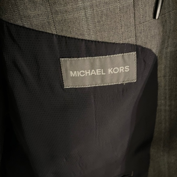 Grey Michael Kors window pane pattern - Picture 2 of 5